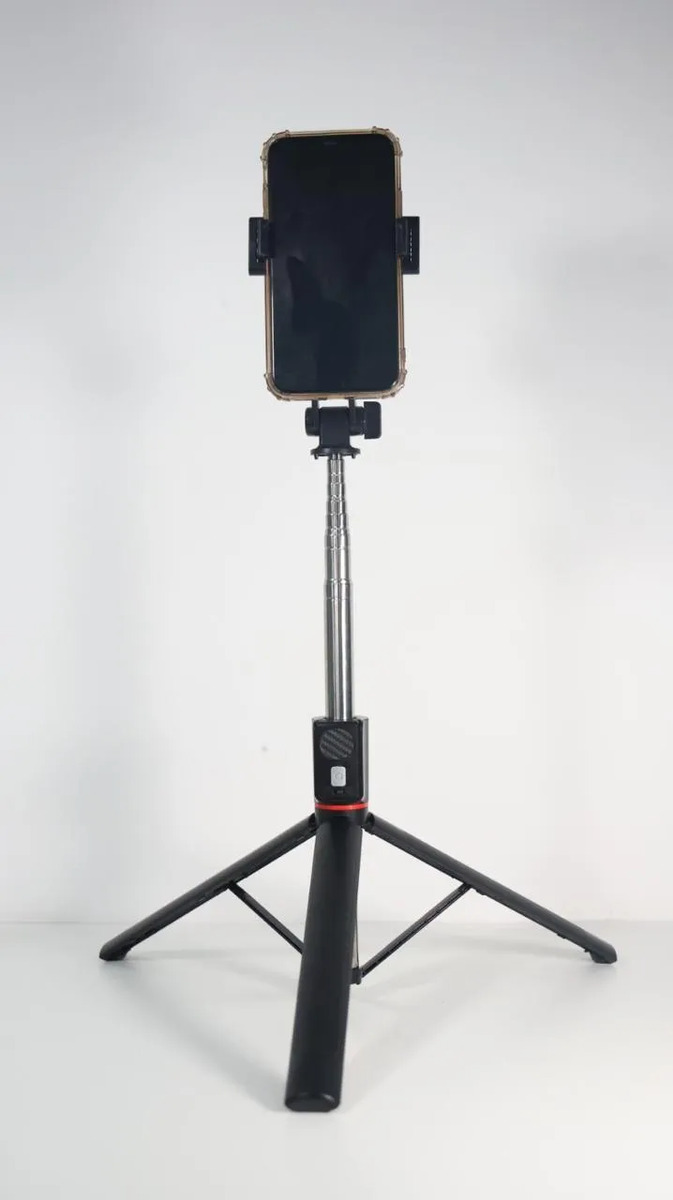 Bastão Pau Selfie Tripé Portátil Bluetooth 1,708m Controle — foto 5